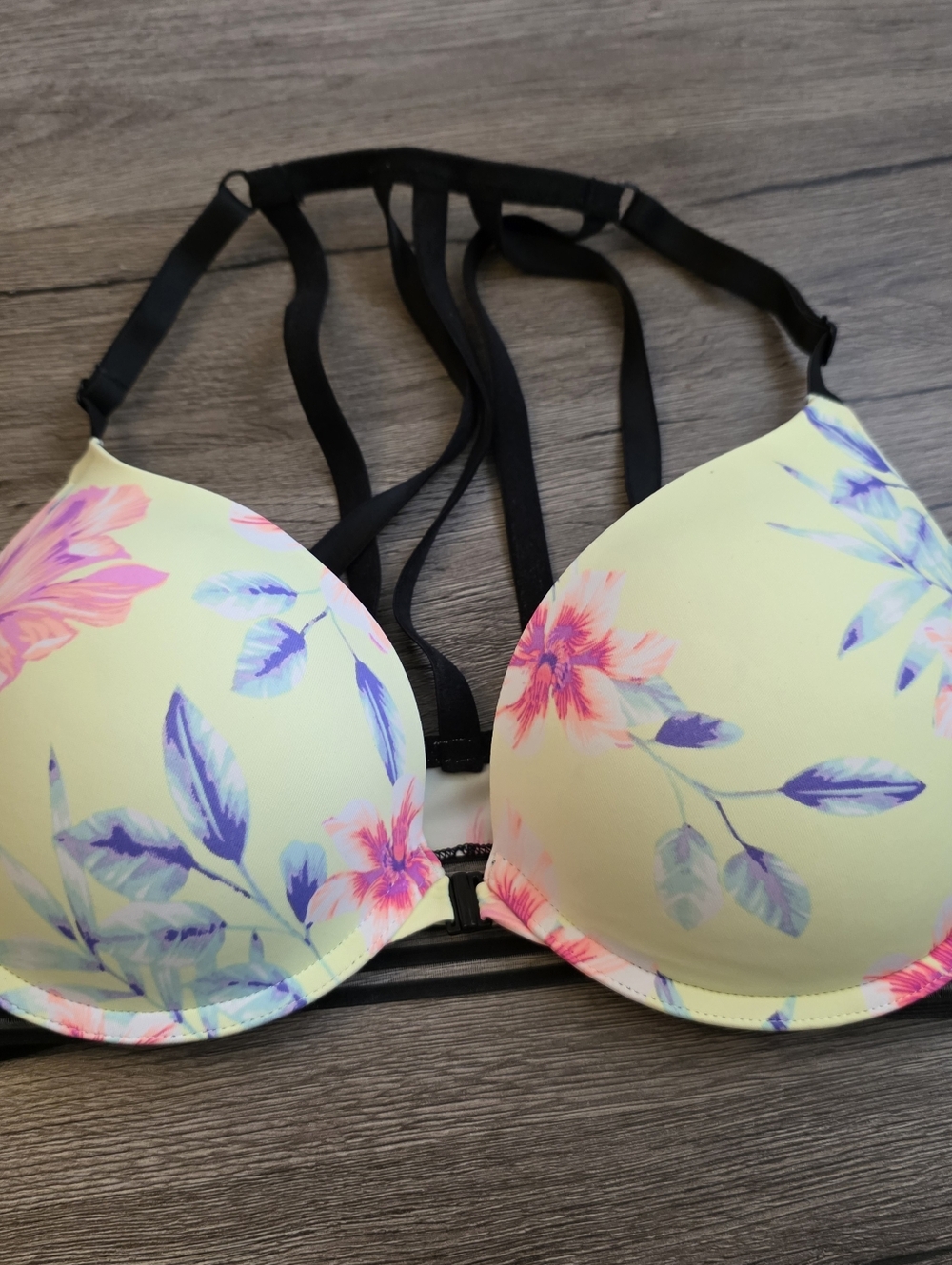 Victoria's Secret Pink bra